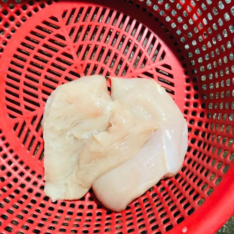 2 Cách làm chả giò nhân thịt gà với nấm và khoai tây vàng giòn rôm rốp - Hình 21