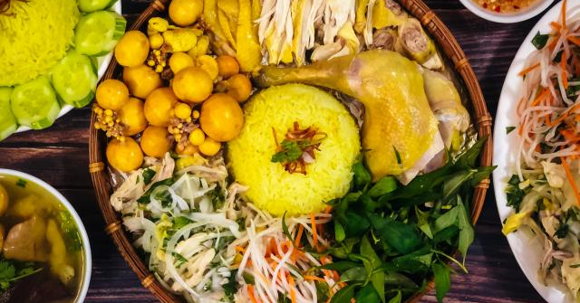 9X mách cách làm cơm gà Hội An, ai nhìn cũng muốn được ăn ngay lập tức - Hình 1