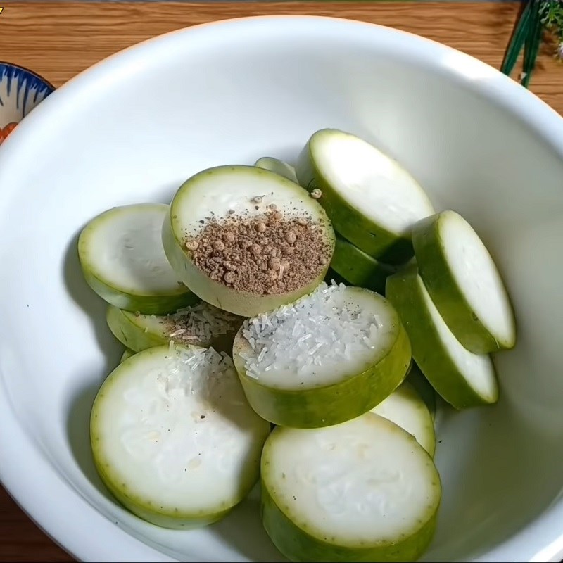 Cách làm bầu kho chay với tiêu, đậu hũ và nấm rơm ngon, đậm vị đơn giản - Hình 7