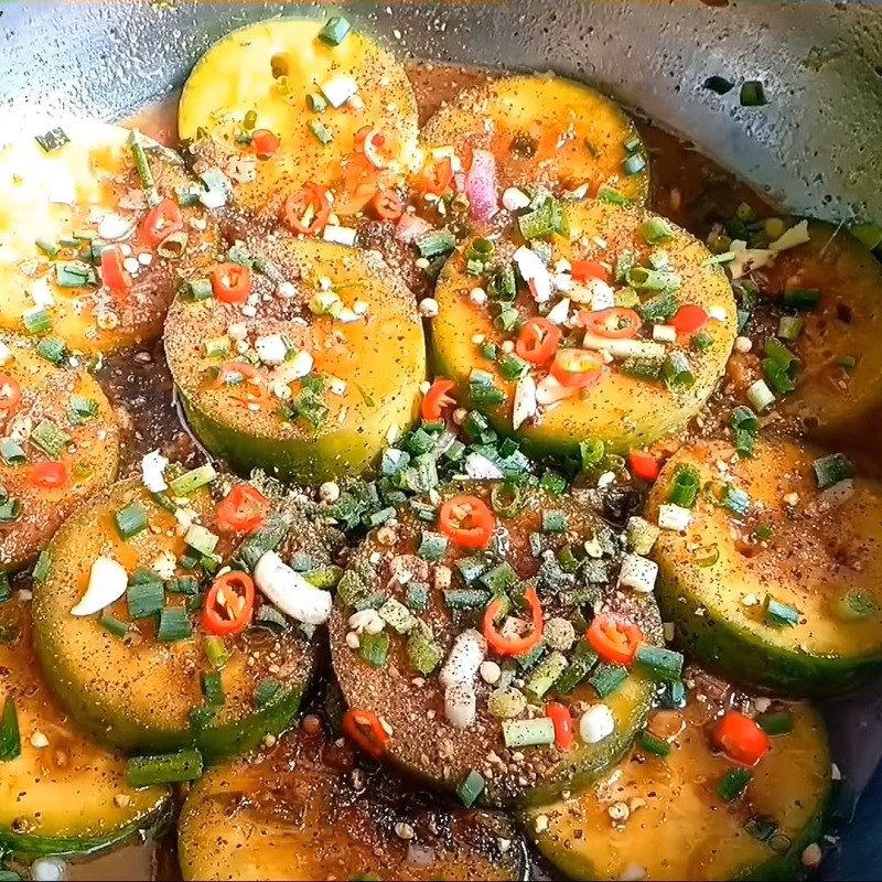 Cách làm bầu kho chay với tiêu, đậu hũ và nấm rơm ngon, đậm vị đơn giản - Hình 13