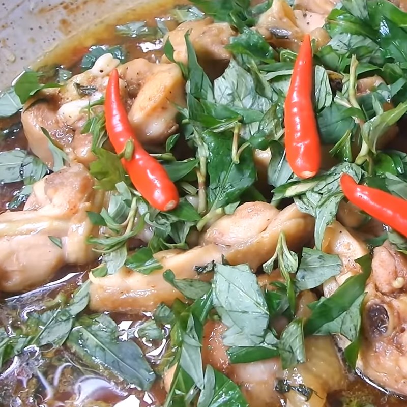 Cách làm gà kho rau răm thơm ngon đơn giản, cực lạ miệng - Hình 11