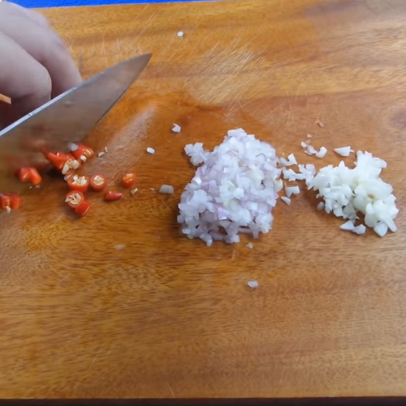 Cách làm gà kho rau răm thơm ngon đơn giản, cực lạ miệng - Hình 4