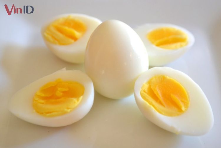 Cách luộc trứng cút không bị bể & Mẹo luộc trứng cút lòng đào siêu ngon - Hình 6