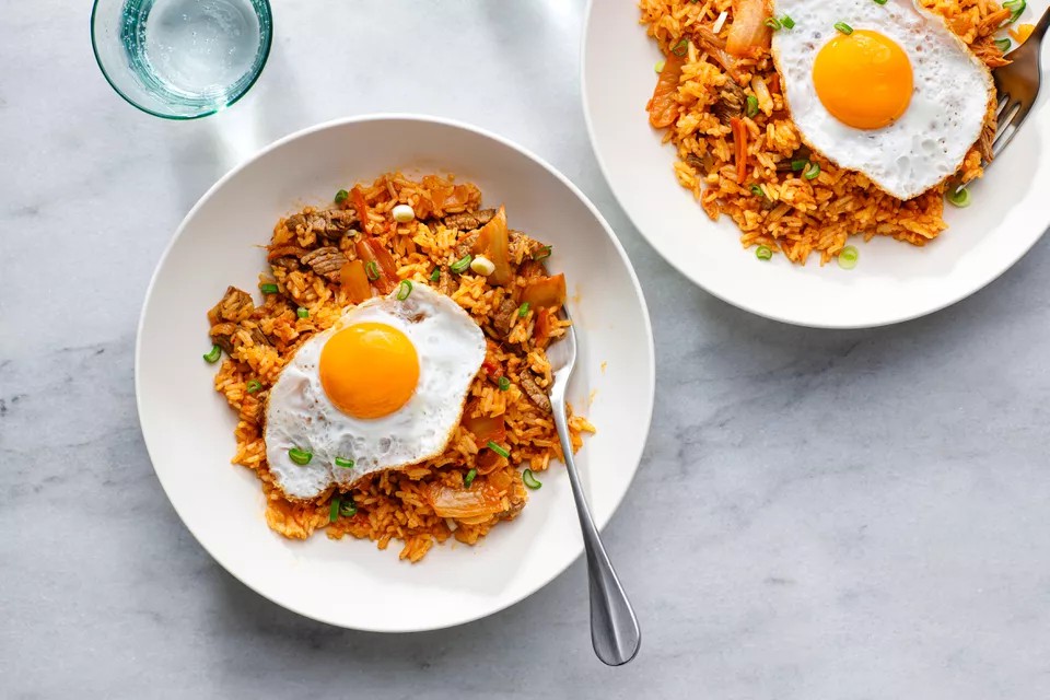 Công thức làm cơm chiên kim chi - Hình 5