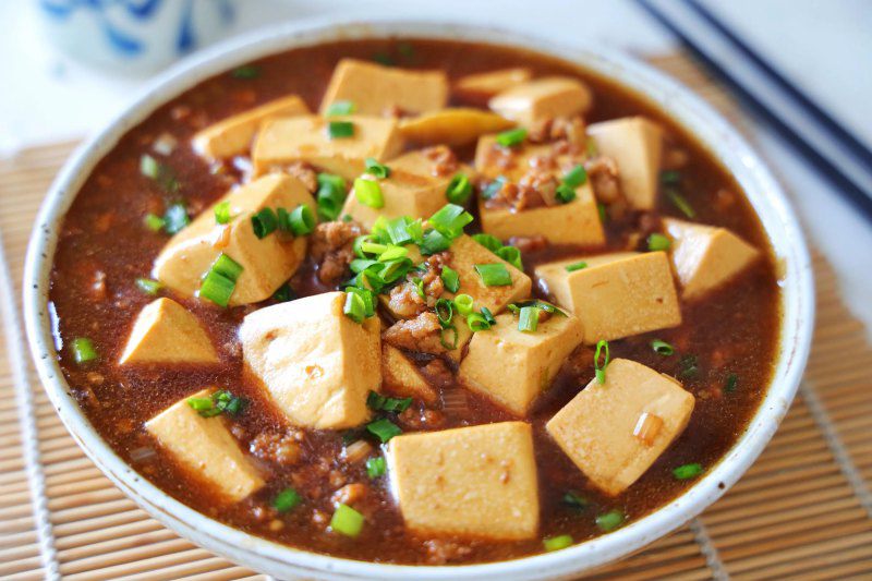 Đậu sốt thịt băm kiểu này vừa ngon lại rẻ tiền, cơm ăn 3-4 bát vẫn thấy thèm - Hình 7
