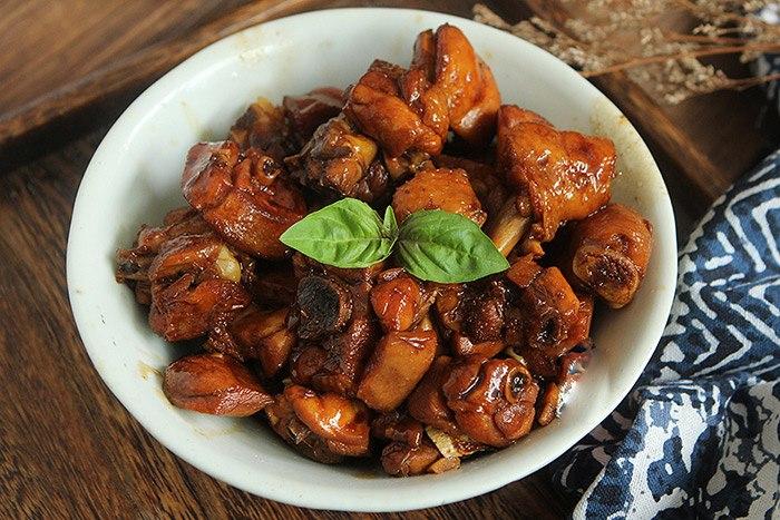 Gà om nước tương, húng quế đậm đà trôi cơm, vợ nấu nồi đầy cũng hết - Hình 10