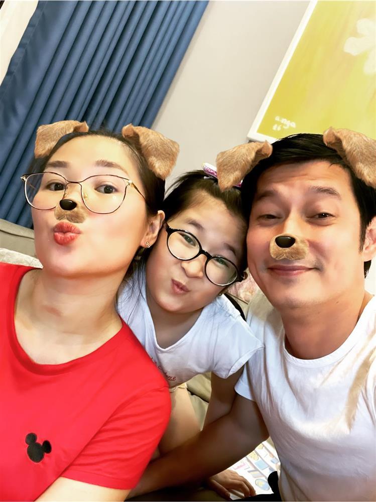 Huy Khánh 5 lần 7 lượt dìm hàng bà xã mỹ nhân - Hình 12