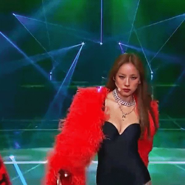 MAMA không BTS, không TWICE nhưng may quá vẫn còn nữ hoàng sexy Lee Hyori: Sân khấu cháy nhất là đây chứ đâu! - Hình 3