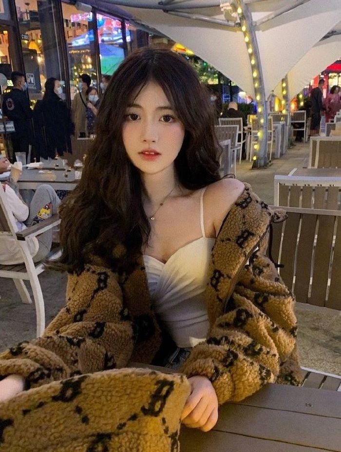 Mê mẩn nhan sắc như tiên nữ của hot girl tự nhận là...yêu quái - Hình 6