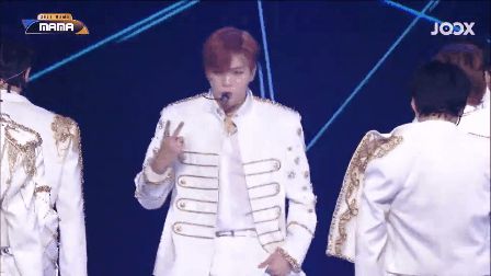 Nổi da gà với màn comeback của Wanna One sau 3 năm tan rã, 1 bài hát được làm mới hoàn toàn gây bất ngờ - Hình 3