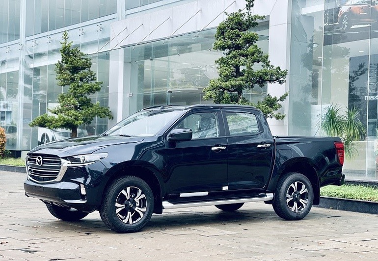Ô tô nhập khẩu giảm giá tới 300 triệu đồng, cạnh tranh xe trong nước - Hình 2