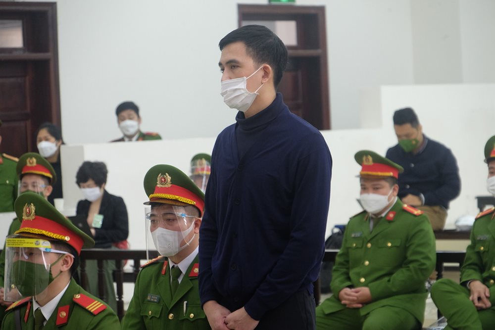 Ông Nguyễn Đức Chung: Không biết sau này có về được đến nhà để tiễn đưa bố mẹ - Hình 2