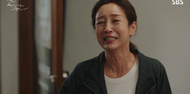 Song Hye Kyo khóc cạn nước mắt vì bị mẹ ép chia tay trai trẻ, lần này toang thật ở tập 10 Now, We Are Breaking Up? - Hình 9