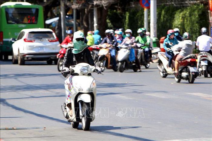 TP Hồ Chí Minh, Cà Mau có chỉ số tia cực tím ở ngưỡng nguy cơ gây hại rất cao - Hình 1