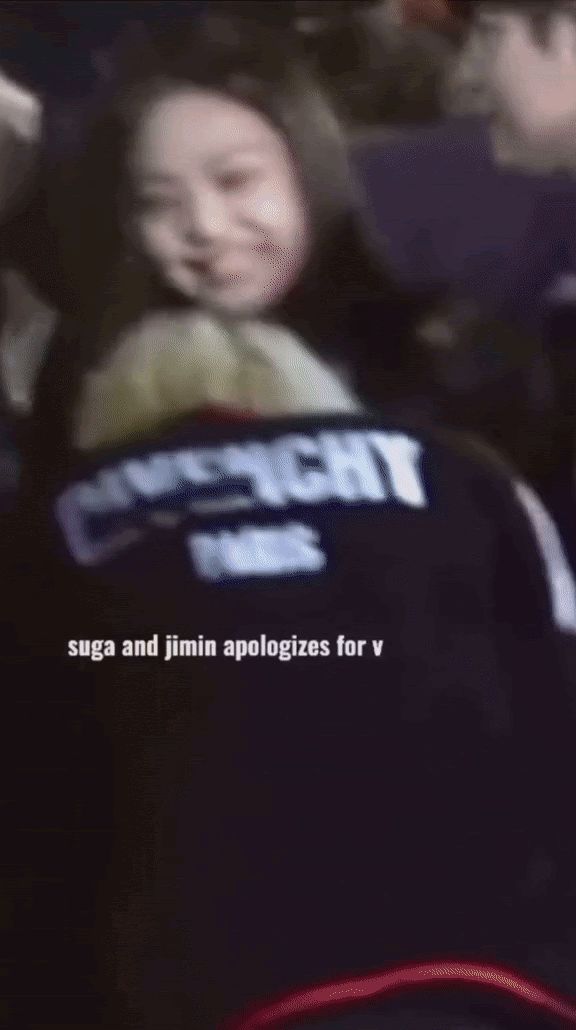 Jennie (BLACKPINK) va mặt vào bộ phận nhạy cảm của V (BTS), hội chị em cứ thế đứng cười? - Hình 2