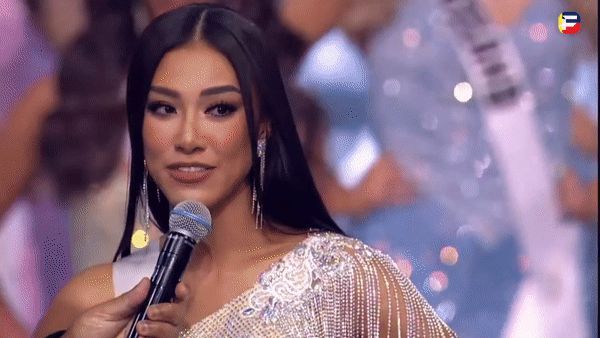 Miss Universe sơ sẩy để sai tên Kim Duyên trên màn hình trong suốt đêm chung kết - Hình 1