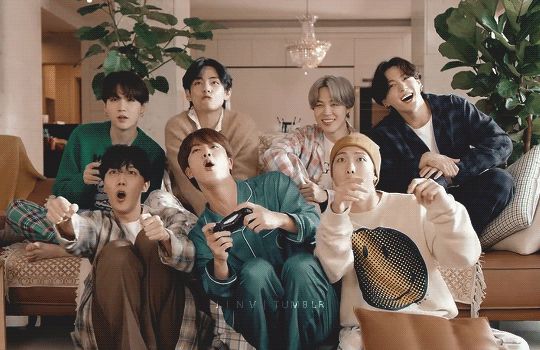 Bùng nổ tranh cãi về top boygroup Kpop Gen 3: BTS và EXO chắc suất, cái tên còn lại bị netizen mỉa mai không xứng hạng A? - Hình 2