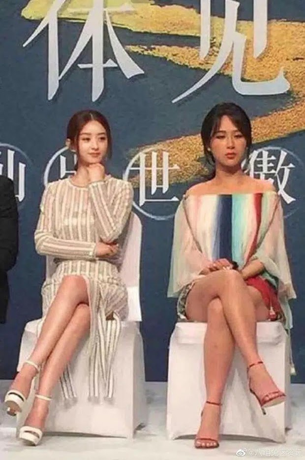 Triệu Lệ Dĩnh 3 lần đụng độ Dương Tử đều chặt đẹp đàn em từ visual tới vóc dáng - Hình 3