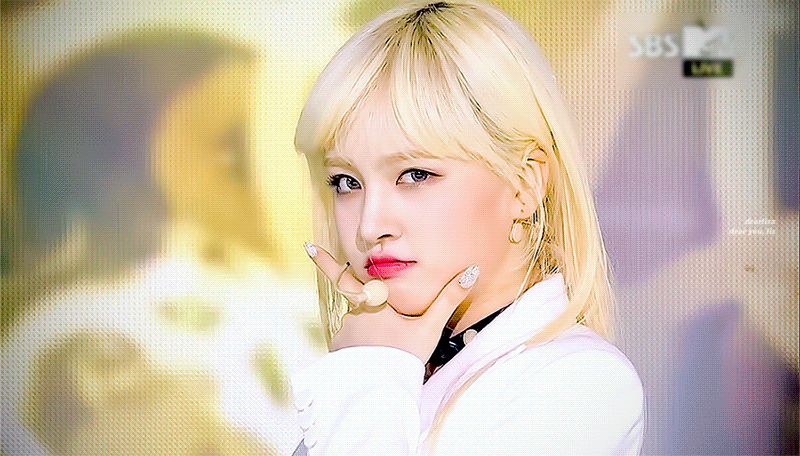 Một thành viên IVE gây ngỡ ngàng vì quá giống Lisa (BLACKPINK), thậm chí ảnh pre-debut cũng như chị em ruột? - Hình 12