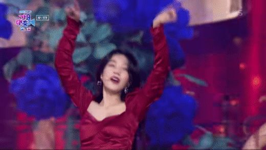 Nữ thần váy đỏ Joy (Red Velvet) comeback cực gắt tại KBS Gayo Daechukje: Sang và sexy nghẹt thở thế này fan chịu sao nổi! - Hình 5