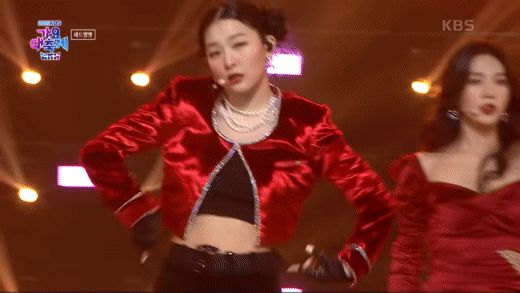 Nữ thần váy đỏ Joy (Red Velvet) comeback cực gắt tại KBS Gayo Daechukje: Sang và sexy nghẹt thở thế này fan chịu sao nổi! - Hình 4