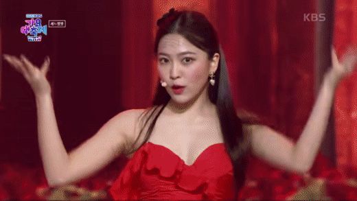 Nữ thần váy đỏ Joy (Red Velvet) comeback cực gắt tại KBS Gayo Daechukje: Sang và sexy nghẹt thở thế này fan chịu sao nổi! - Hình 6