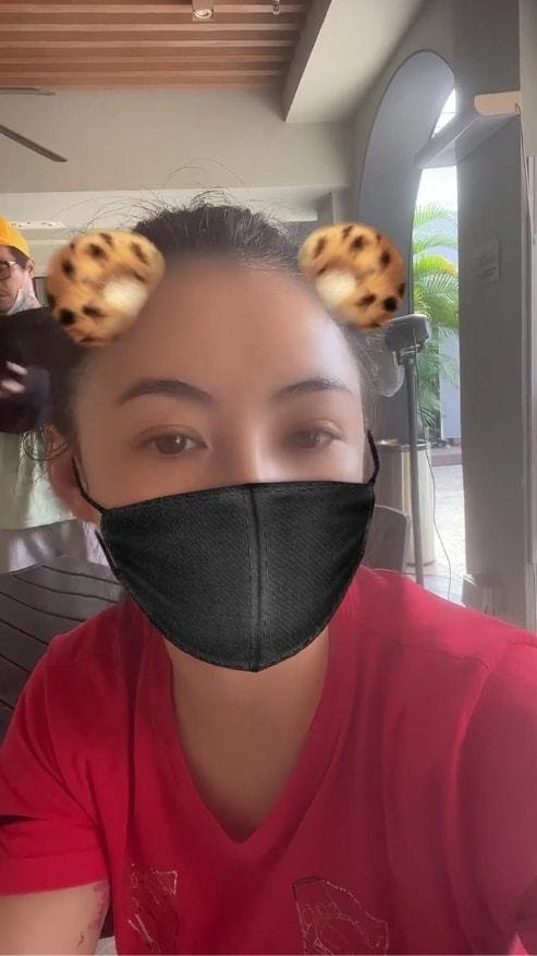 Trương Bá Chi qua đêm cùng người đàn ông xăm trổ lạ mặt, phải chăng là cha ruột bé Marcus - Hình 3