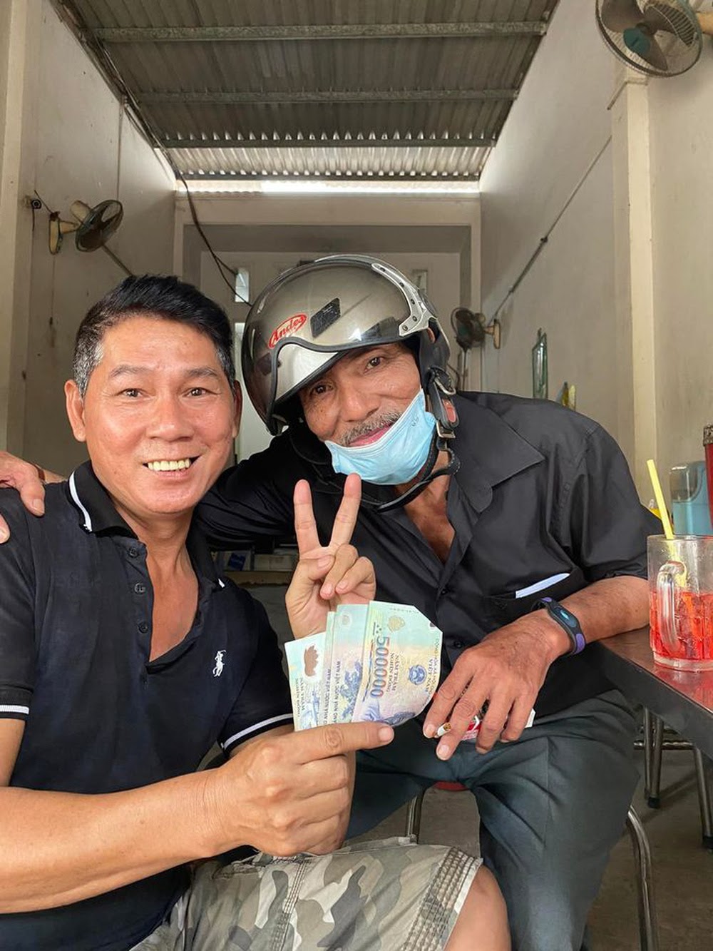 Vợ Thương Tín làm rõ tin đồn bỏ chồng lúc sa cơ, ấm ức vì bị mỉa mai khi nhận tiền từ Trịnh Kim Chi - Hình 4