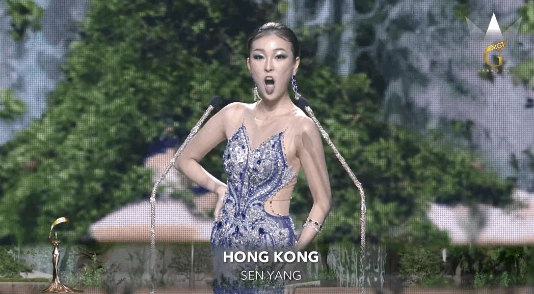 Cập nhật Bán kết Miss Grand 2021: Thuỳ Tiên tinh nghịch trên sàn catwalk, body sexy chặt đẹp dàn đối thủ mạnh! - Hình 17