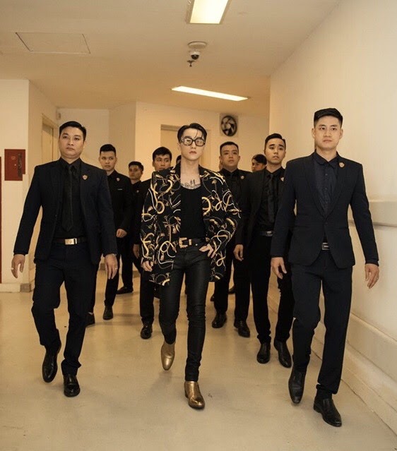 Hải Tú được minh oan vụ sinh con, Sơn Tùng bị tố hạch sách và hách dịch: Cấm nhìn và bắt chuyện? - Hình 4