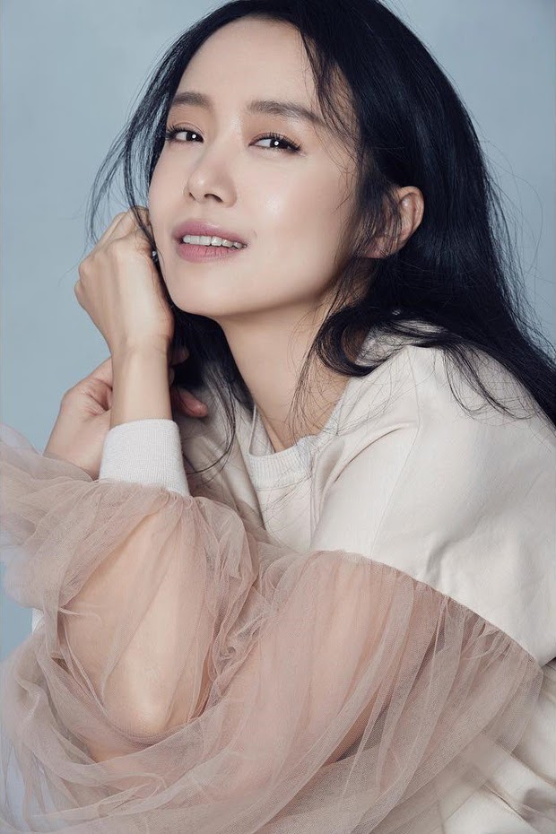 Jeon Do Yeon - Ảnh hậu lẳng lơ và hôn nhân viên mãn bên người đàn ông bình lặng và bao dung - Hình 4
