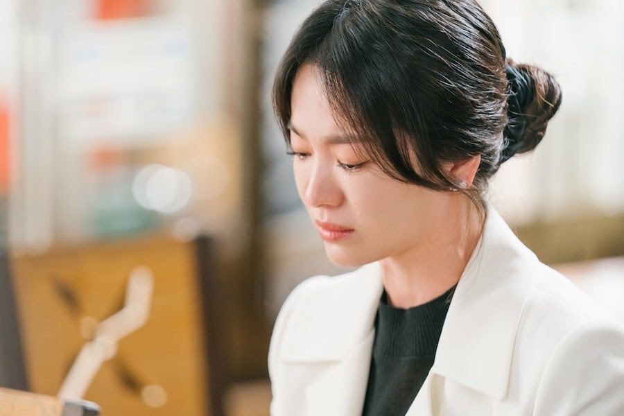 Song Hye Kyo hoá ra không phải lựa chọn số một cho vai nữ chính trong 'Now, We Are Breaking Up' mà là nữ hoàng cảnh khóc - Hình 3