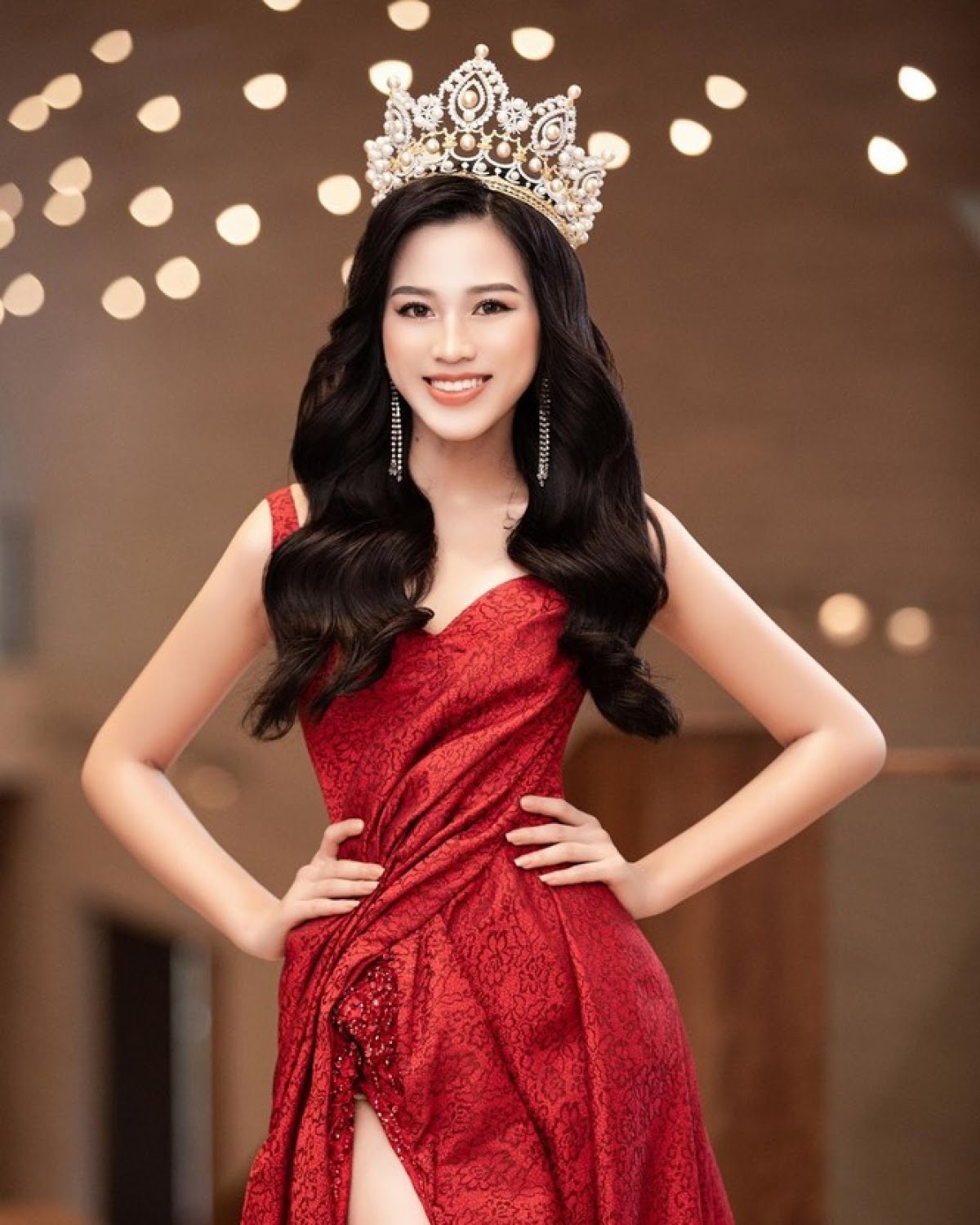 Đỗ Thị Hà nhiễm Covid-19 ở Mỹ, Thùy Tiên thông báo tin vui, chốt cả ngày về nước ăn mừng - Hình 1