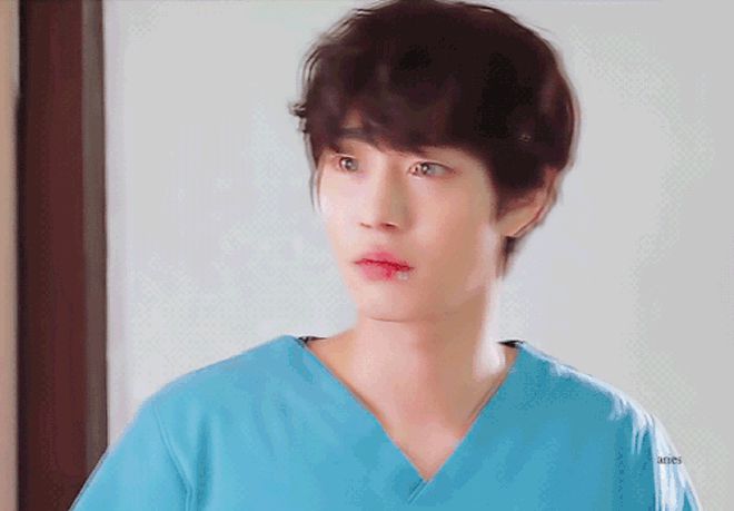 Hội bác sĩ nam thần của màn ảnh Hàn: Lee Dong Wook hai lần khoác áo blouse, Bi Rain - Kim Bum đối chọi visual ở phim mới - Hình 23