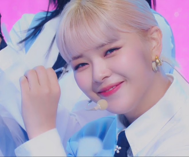 Jeongyeon (TWICE) tăng cân mất kiểm soát, tình trạng sức khỏe ở mức báo động khiến fan lo lắng - Hình 2