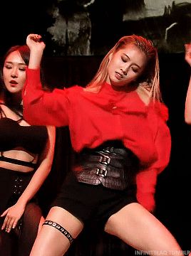 Karina (aespa) không bao giờ nhảy đỉnh như Lisa (BLACKPINK), Momo (TWICE) chính là vì nguyên nhân này! - Hình 11