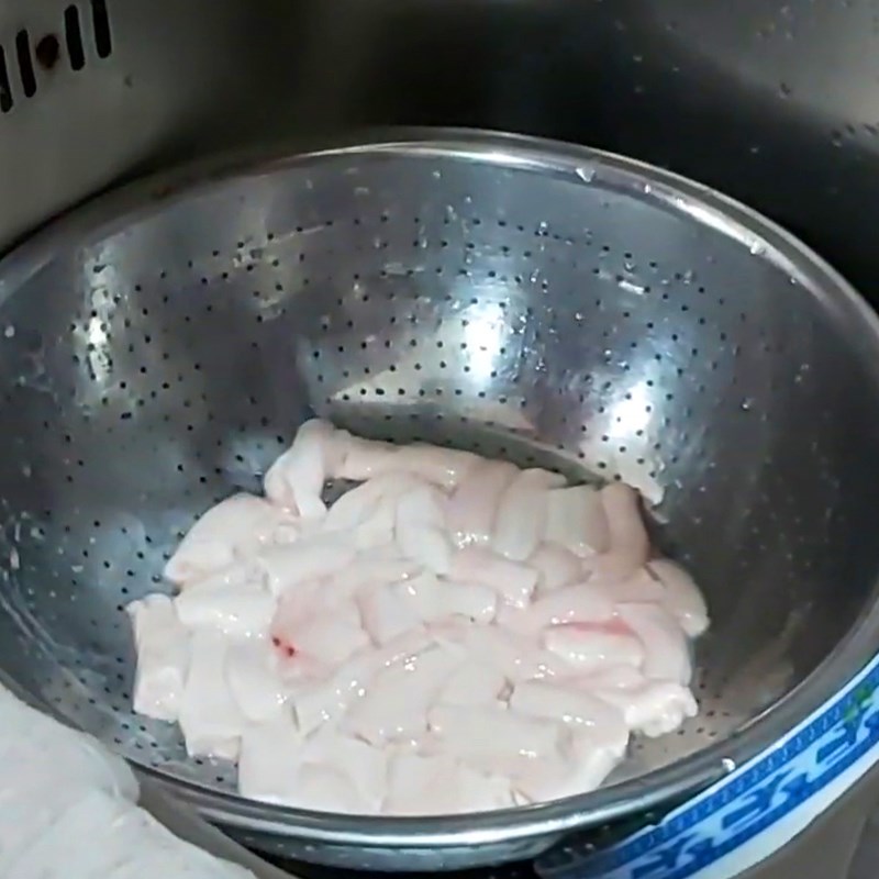 Cách làm tủy bò chiên trứng gà giòn thơm, béo ngậy, ăn là mê - Hình 5