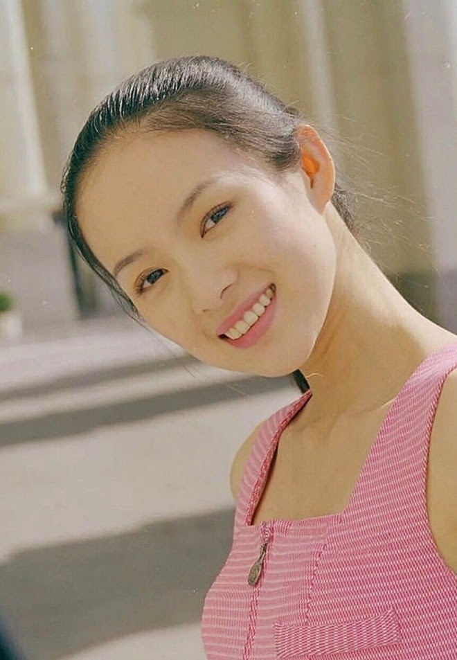 Chương Tử Di có động thái lạ hậu tin đồn ly hôn với Uông Phong - Hình 3