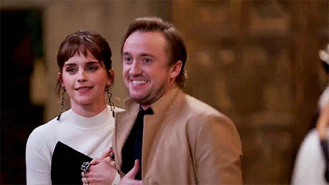 Bí mật hậu trường Harry Potter mới được tiết lộ: Lý do Emma Watson cảm nắng Tom Felton cute quá mức, ngọt nhất là thái độ đối phương! - Hình 6