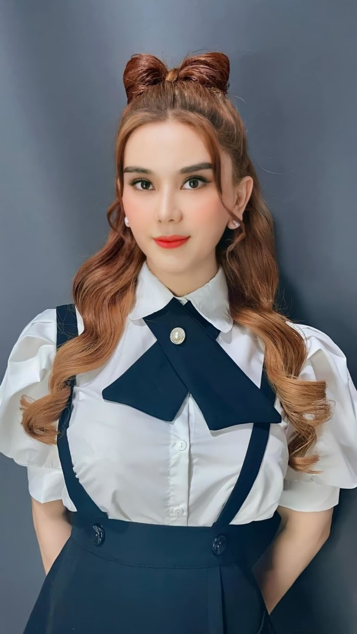 Chồng cũ Lâm Khánh Chi xuất hiện tình tứ bên gái lạ, có tình mới sau nửa tháng ly hôn? - Hình 3