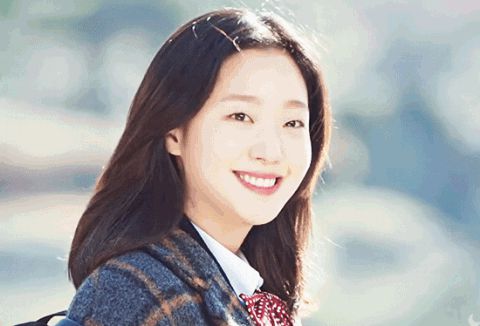 Công bố 10 nữ diễn viên đẹp nhất Kbiz, nhưng sao cứ kỳ kỳ: 2 sao nhí giành giật top 1, Suzy - Park Shin Hye thua đau loạt cái tên kém nổi - Hình 12