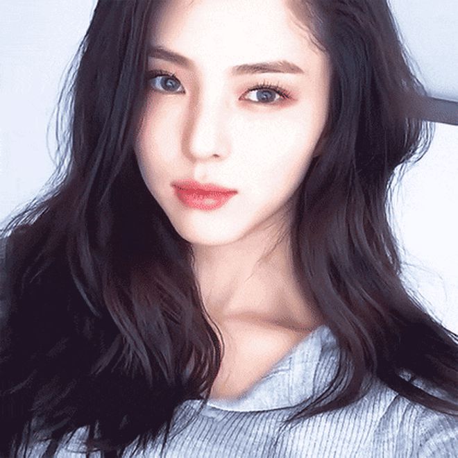 Nghe nói dạo này chị em mê 5 mỹ nhân này: Jennie - Han So Hee thành icon nhan sắc mới, đôi nữ dancer và YouTuber đổi đời vì... đẹp quá trời - Hình 14