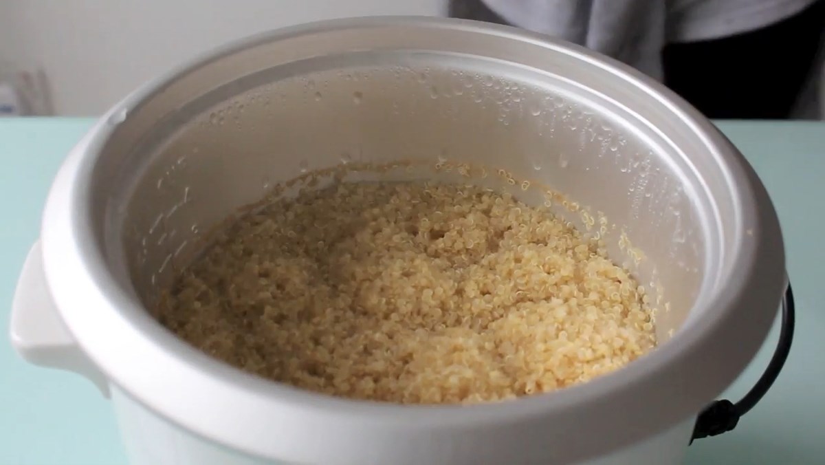 2 cách nấu Quinoa (diêm mạch) bằng nồi cơm điện tiện lợi tốt cho sức khỏe - Hình 1