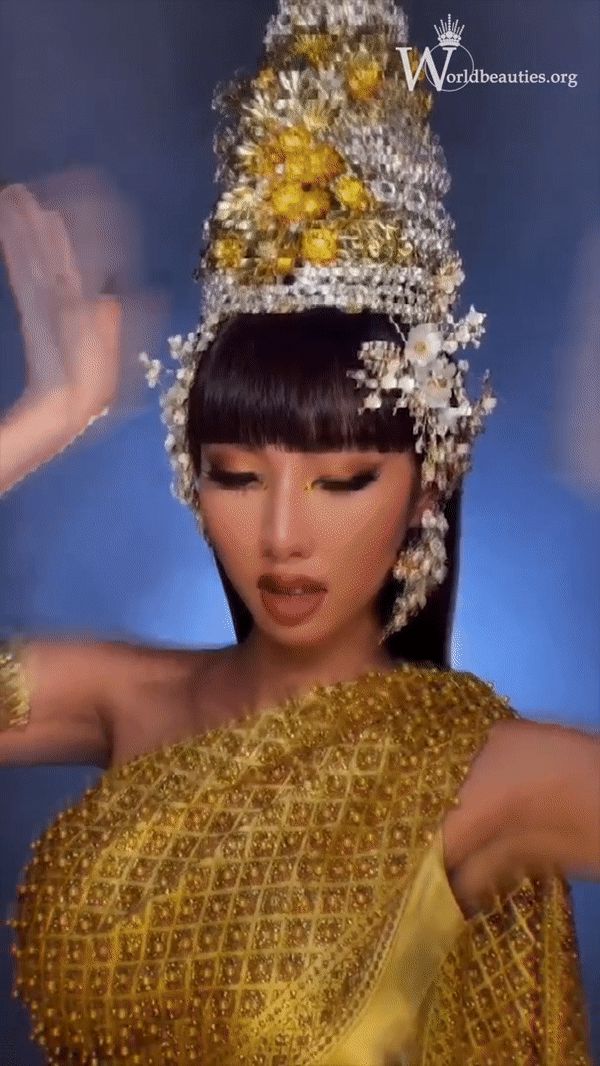 Thuỳ Tiên có màn bắt trend MV LALISA, đụng độ outfit với Lisa (BLACKPINK) ai nổi bật hơn ai? - Hình 4