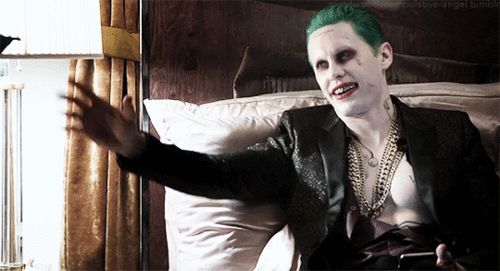 Bom tấn Justice League tung tạo hình Joker (Jared Leto) phiên bản làm lại từ đầu, netizen gọi liền tên... Valak? - Hình 1