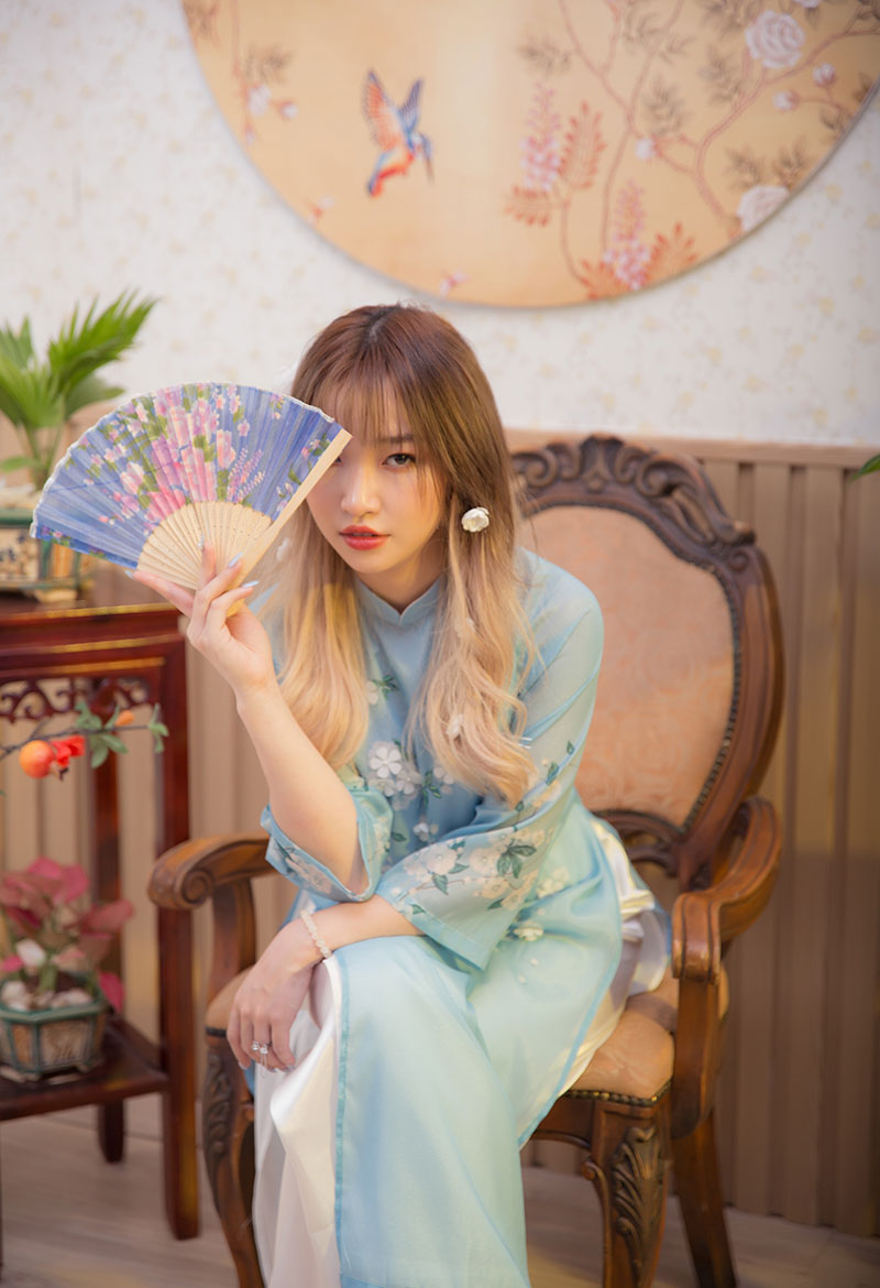 Streamer Hoa Nhật Huỳnh biến hoá đa phong cách trong bộ ảnh đón Xuân - Hình 5
