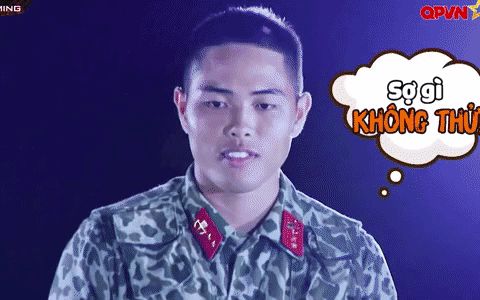 Khánh Vân thích thú khi được ôm chú Ngạn pha ke tại Sao Nhập Ngũ: Đừng có thách kiểu này nữa, vui lắm á! - Hình 1