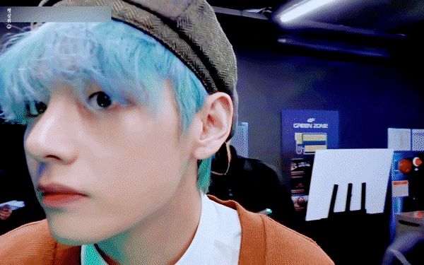 Top idol có sống mũi chơi cầu trượt đẹp nhất Kpop: V (BTS) được so với đồ họa, Sana và thành viên hụt BLACKPINK ai đỉnh hơn? - Hình 3