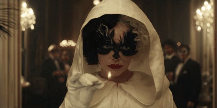 Emma Stone hóa Joker nữ xinh khét lẹt, đi đồ sát chó con ở trailer Cruella - phim về phản diện của 101 Chú Chó Đốm - Hình 3