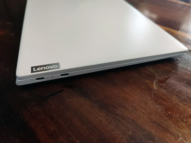 Lenovo Yoga Slim 7 Carbon - Mỏng gọn và mạnh với Intel Evo - Hình 6